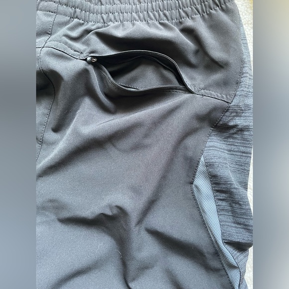 NWOT New Balance Track Men‘s Pants Size XL - Picture 5 of 9